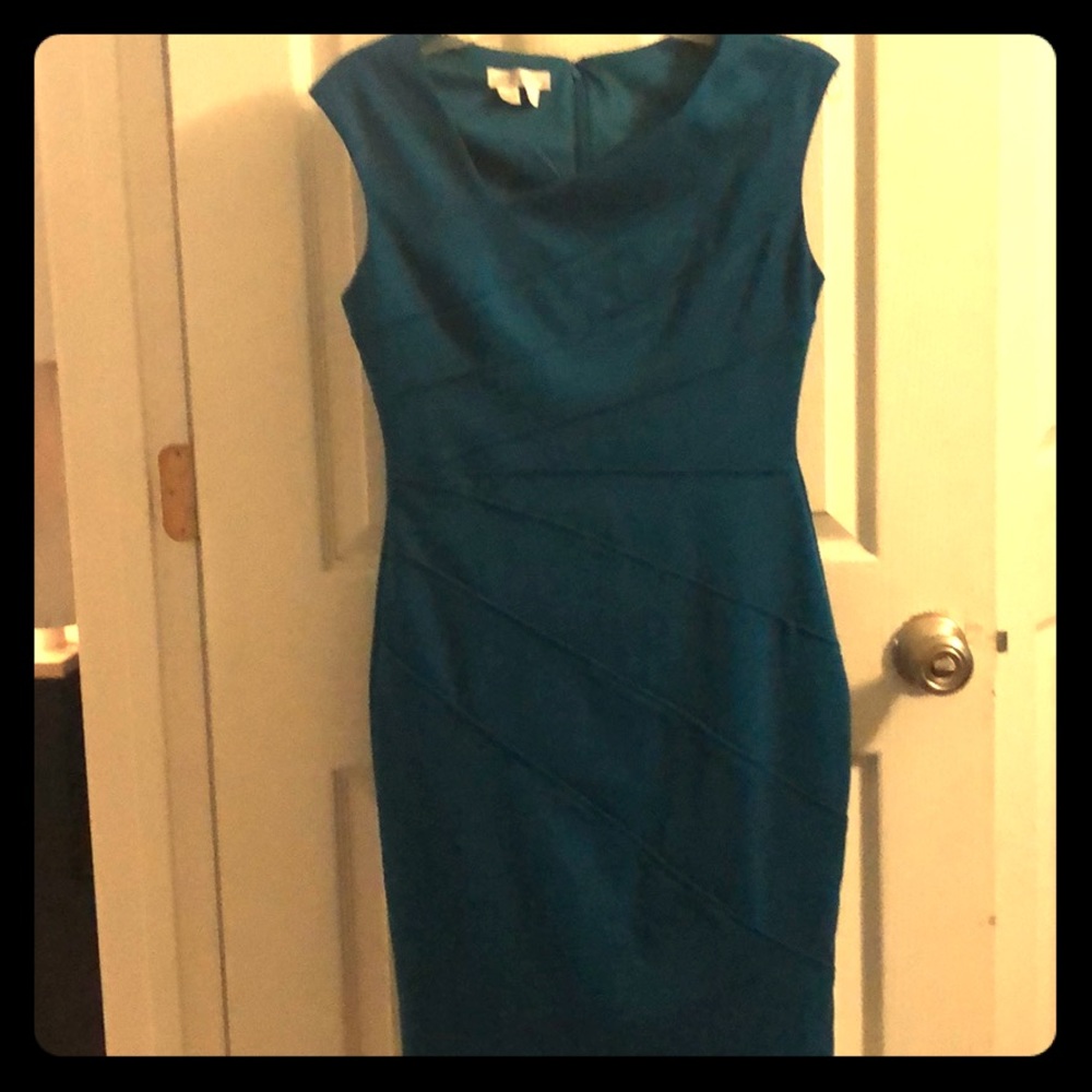 Dress with designs